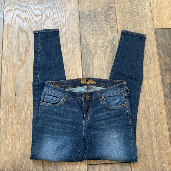 Size 6 KUT Straight/Skinny Jeans - Picture 2 of 9